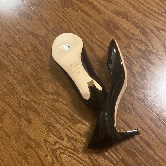 NWT Marc by Marc Jacobs Black Patent, 8.5/38.5, Made in Italy, 2.5” heels, box - Picture 6 of 6